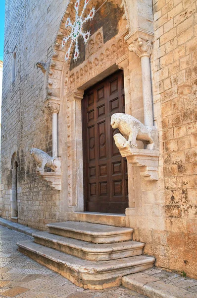 Moder kyrkan St. Nicola. Rutigliano. Puglia. Italien. — Stockfoto
