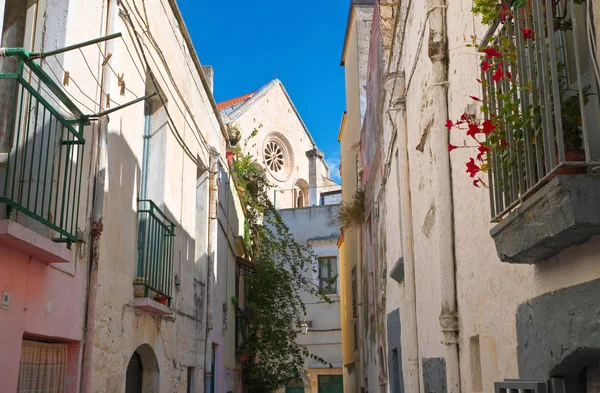 Alleyway. Acquaviva delle fonti. Puglia. İtalya. — Stok fotoğraf