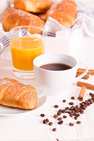 Breakfast with croissants on white dish. — Stock Photo, Image