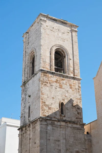 Mutter Kirche von Polignano eine Stute. Apulien. Italien. — Stockfoto