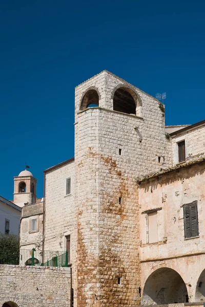 Castelo de Conversano. Puglia. Itália . — Fotografia de Stock