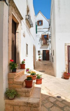 alleyway. Locorotondo. Puglia. İtalya. 