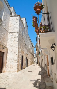 alleyway. Cisternino. Puglia. İtalya. 
