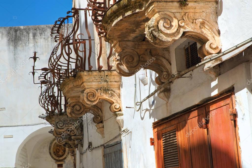 Alleyway. Martina Franca. Puglia. Italy. 