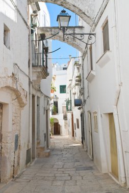 alleyway. Cisternino. Puglia. İtalya. 