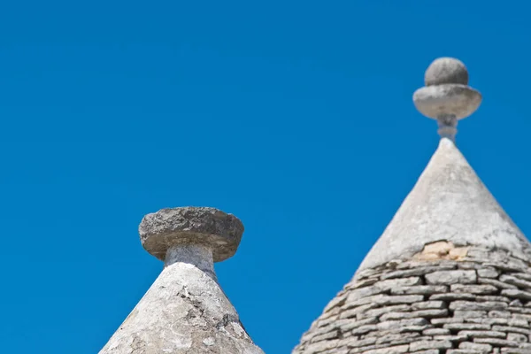 Trulli-Häuser. alberobello. Apulien. Italien. — Stockfoto