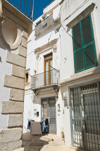 Gasse. Martina Franca. Apulien. Italien. — Stockfoto