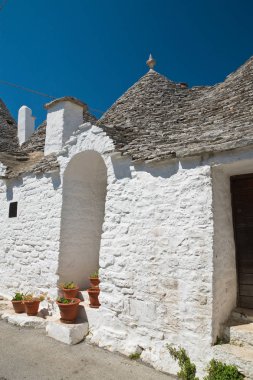 Trulli evler. Alberobello. Puglia. İtalya.