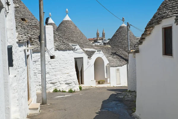 Trulli evler. Alberobello. Puglia. İtalya. 