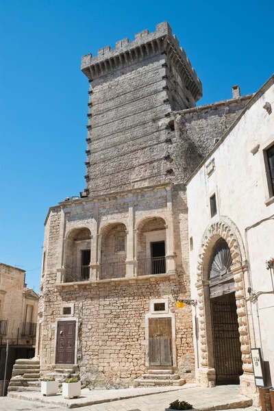 Hercegi kastély. Ceglie messapica. Puglia. Olaszország. — Stock Fotó