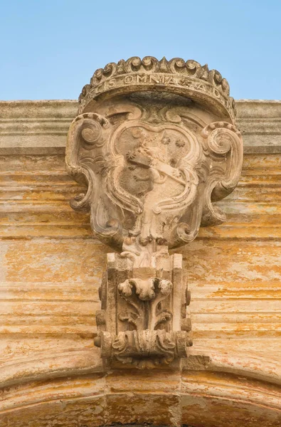 グレコ宮殿。チェリエ messapica。プーリア州。イタリア. — ストック写真