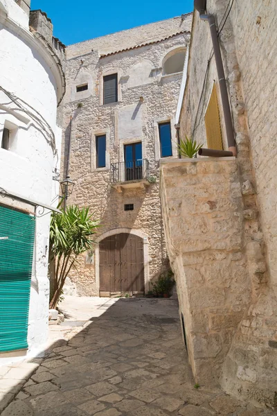 Une ruelle. Ceglie Messapica. Pouilles. Italie . — Photo