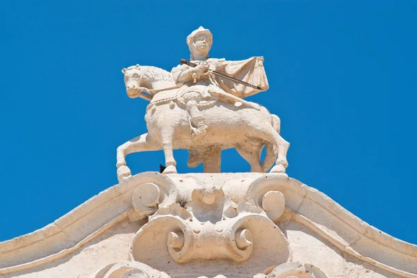 The arch of Santo Stefano. Martina Franca. Puglia. Italy. — Stock Photo, Image