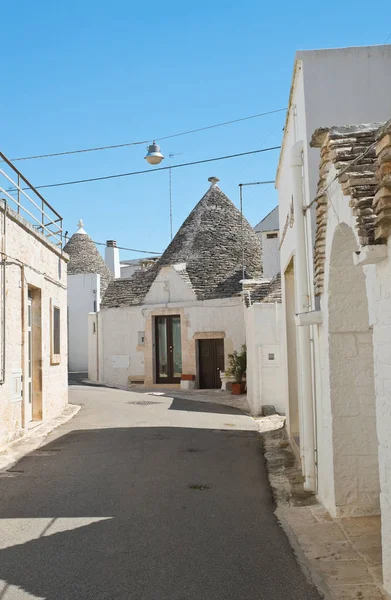 Casas Trulli. Alberobello. Puglia. Itália . — Fotografia de Stock