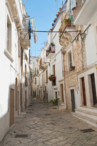 Alleyway. Putignano. Puglia. İtalya. — Stok fotoğraf