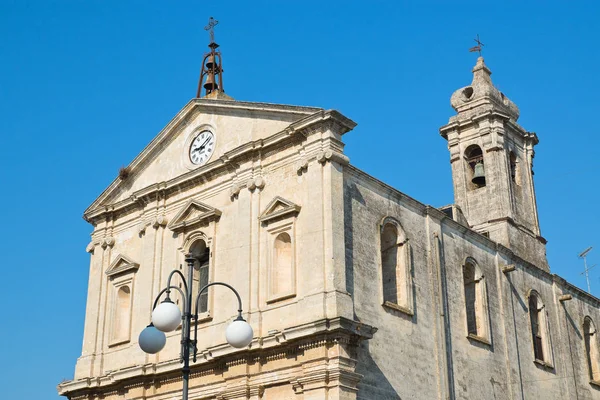 Kościół st. michele arcangelo. Castellaneta. Puglia. Włochy. — Zdjęcie stockowe