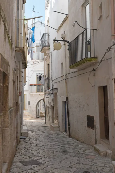 Alleyway. Putignano. Puglia. İtalya. — Stok fotoğraf