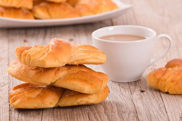 Café Manhã Com Brioches Mesa Madeira — Fotografia de Stock