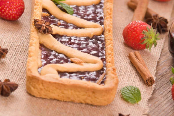 Strawberry Tart Wooden Table — Stock Photo, Image