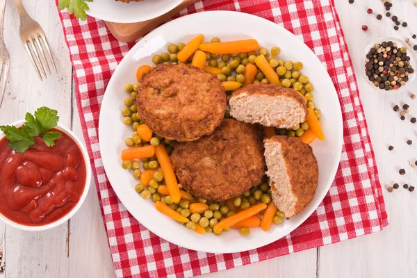 Albóndigas Plato Blanco —  Fotos de Stock