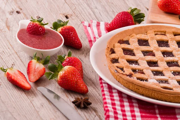Strawberry Tart White Dish — Stock Photo, Image