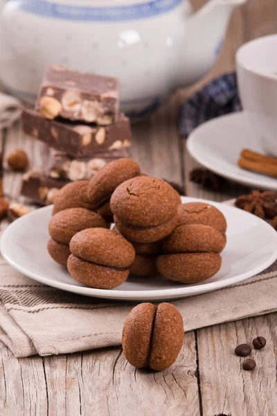 Sanduíches Pão Avelã Recheadas Com Creme Chocolate — Fotografia de Stock