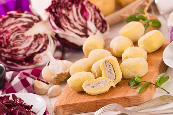 Potato Gnocchi Stuffed Radicchio Ricotta — Stock Photo, Image