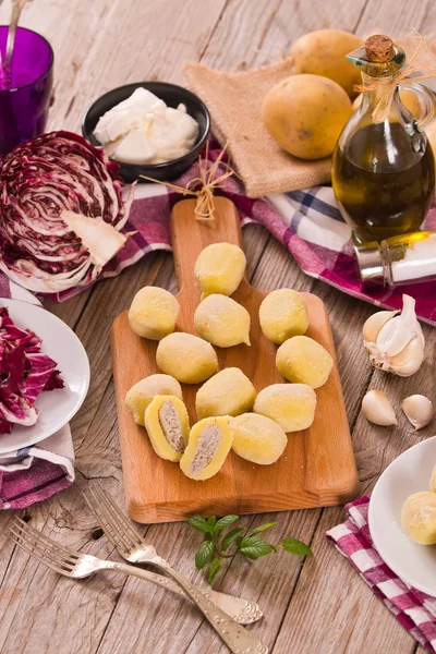 Potato Gnocchi Stuffed Radicchio Ricotta — Stock Photo, Image