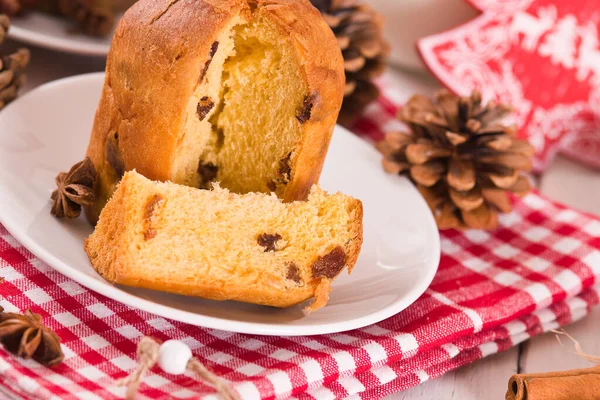 Panettone Italian Christmas Cake — Stock Photo, Image