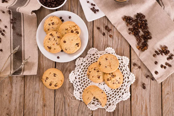 Chocolate Chip Cookies Mint Wooden Table — Stock Photo, Image