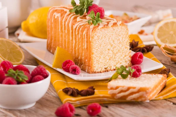 Photos De Cake Au Citron Fait Maison Images De Cake Au Citron