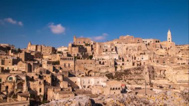 Materalı Sassi 'nin panoramik görüntüsü. Basilicata. İtalya. zaman aşımı.