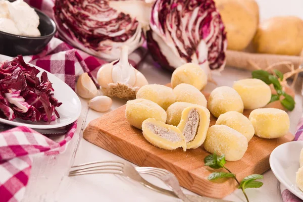 Potato Gnocchi Stuffed Radicchio Ricotta — Stock Photo, Image