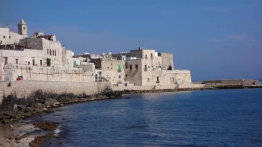 giovinazzo panoramik manzaralı. Puglia. İtalya.