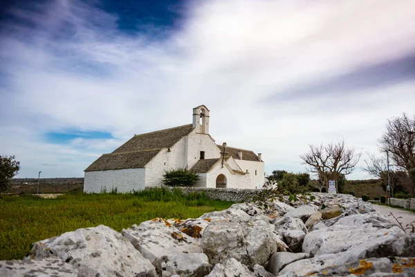 Церква Абатства Святої Марії Барсенто Ночі Puglia Italy — стокове фото