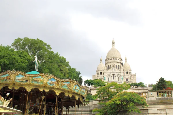 Sacre coeur Kathedrale auf dem Montmartre-Hügel, Paris. — Stockfoto