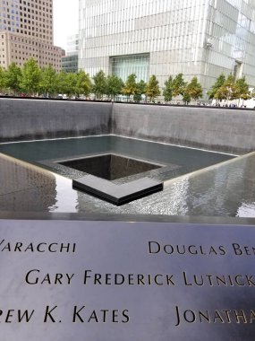 New York, Ny, 2017: Dünya Ticaret Merkezi N sıfır anıtında