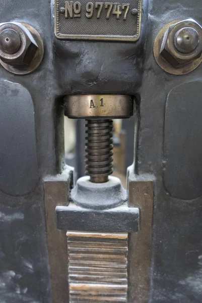 Detaljer om gammel trykkemaskin – stockfoto