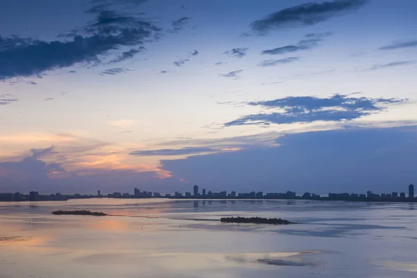 Vista Tranquilla Del Centro Miami Crepuscolo Tratto Dalla Riserva Naturale — Foto Stock