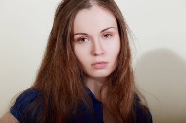 üzgün kadın yüzü