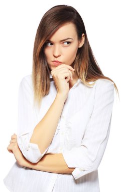 çekici bir genç kadın düşünme