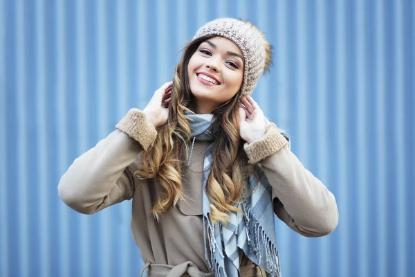 Young blonde happy smiling — Stock Photo, Image