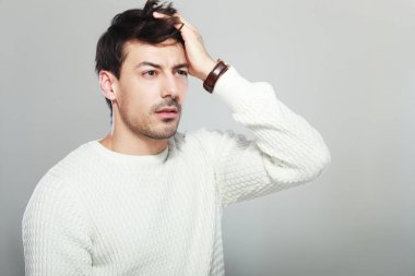  adam başına el ile