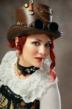 güzel steampunk kız
