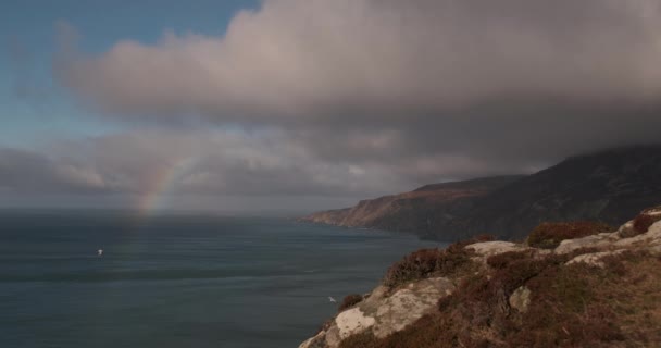 Impresionante Dramático Video Costa Atlántica Con Acantilados Slieve League Sombras — Vídeos de Stock