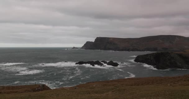 Spektakuläres Video Der Atlantikküste Mit Felsen Klippen Und Inseln — Stockvideo