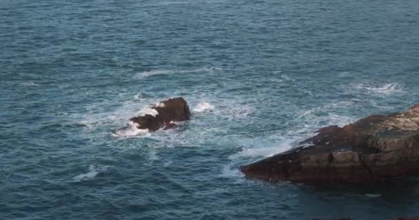 Espectacular Vídeo Costa Atlántica Con Rocas Acantilados Islas — Vídeo de stock