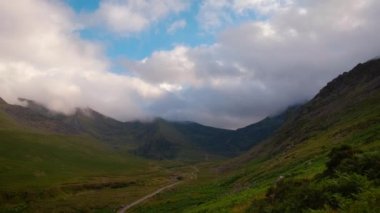 İrlanda 'daki Kerry Dağları' nın manzara ve resimli 4K zaman aşımı videosu