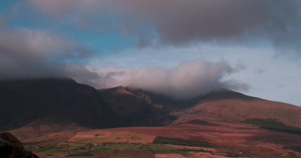 Espetacular Vídeo Lapso Tempo Brandon Cume Montanha Com Nuvens Movimento — Vídeo de Stock