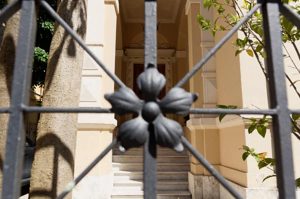 Detalles de la arquitectura, edificios históricos de Italia. Ascoli Piceno. Marcas . — Foto de Stock